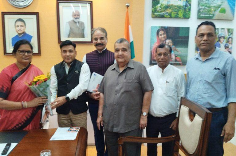 IATO invites Odisha CM for 40th Annual Convention in Puri