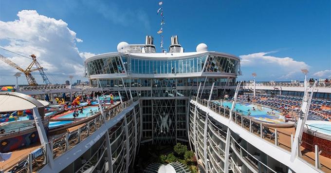 Royal Caribbean unveils Symphony of the Seas