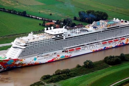 Genting HK announces River Conveyance of Genting Dream