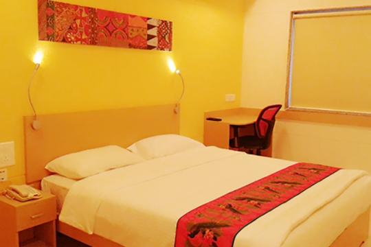 Ginger launches hotel in Vapi