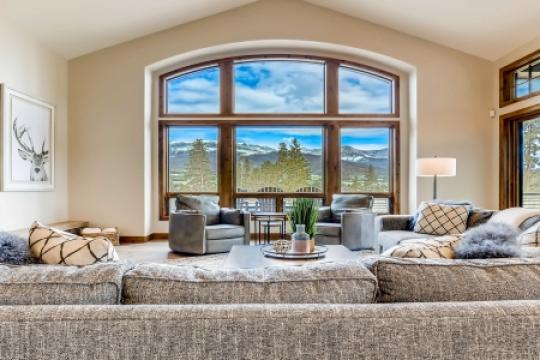 Offbeat Villas partners with One Rep Global