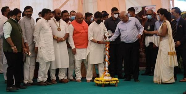 Alliance Air Flags Off Keshod-Mumbai Route