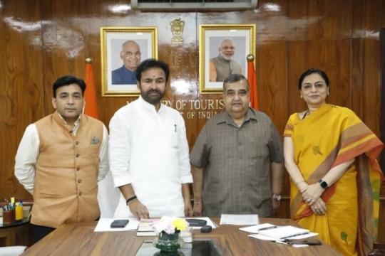 IATO Briefs Concerns of Inbound Tourism to Tourism Minister