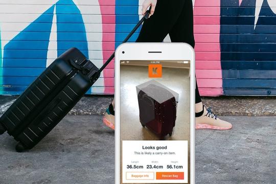 KAYAK launches augmented reality bag measurement tool