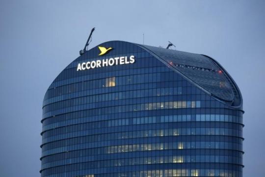 AccorHotels signs an agreement to acquire Gekko