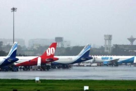 Domestic pax traffic shows de-growth of 4.2% in April 2019 after 6 years: ICRA