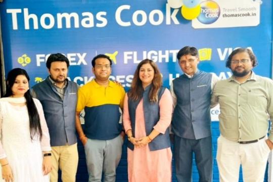 Thomas Cook India Inaugurates Gold Circle Partner (franchise) Outlet in Agra