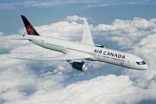 Air Canada Unveils New Livery
