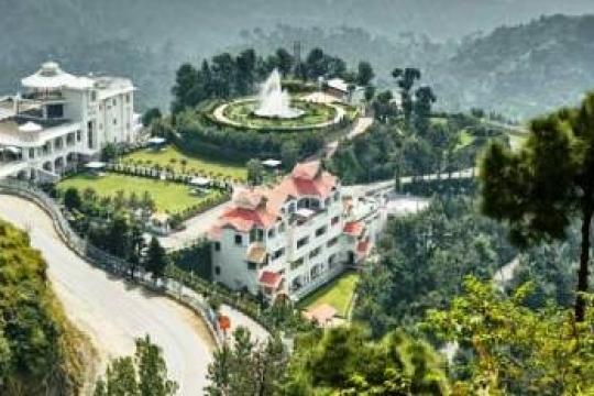 Mahindra Holidays Q1 net dips 58%