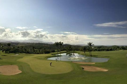 Waldorf Astoria launches Golf Experiences