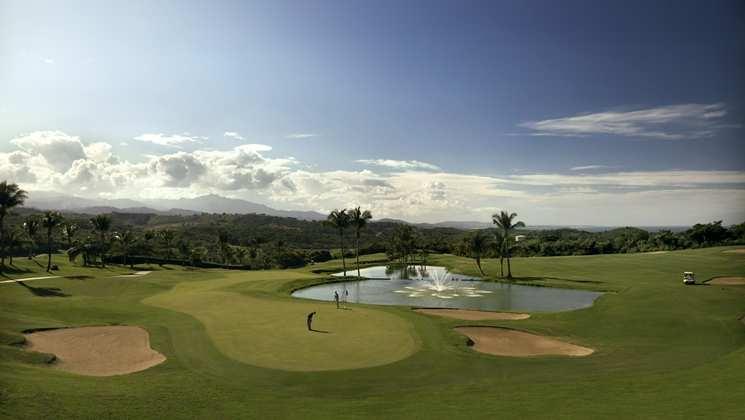Waldorf Astoria launches Golf Experiences