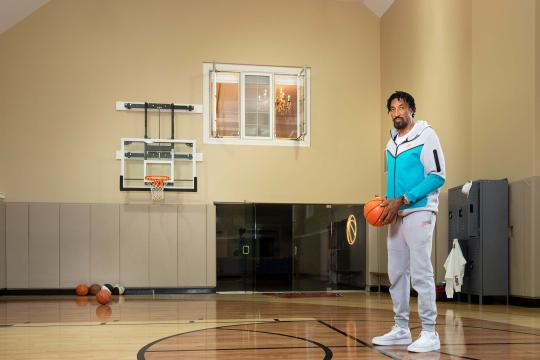 Airbnb join hands with IOC and IPC to launch online experiences