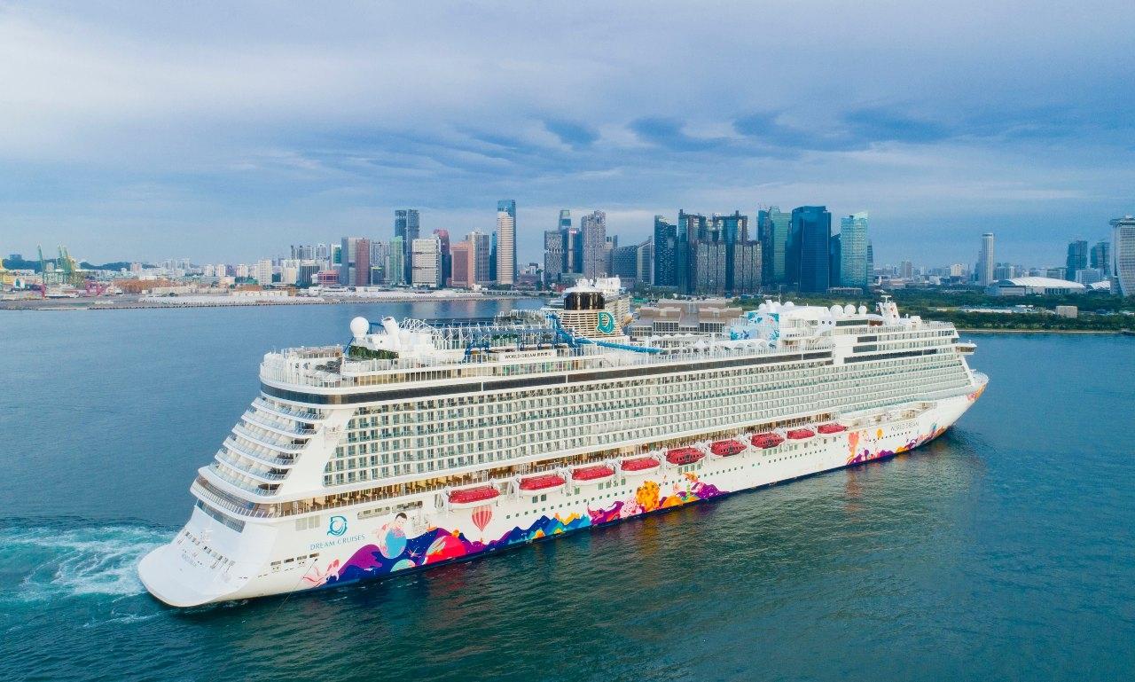 World Dream arrives in Singapore