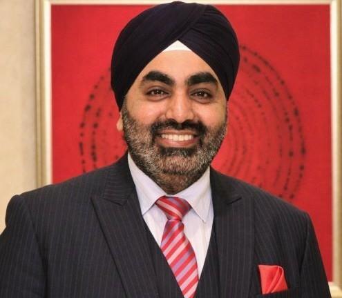TravelBullz Celebrates 12th Foundation Day; Incentivizes 14 Employees with ESOPs