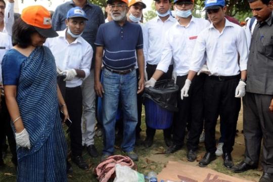 MoT Organizes ‘Swachhta Hi Seva’ Campaign at India Gate