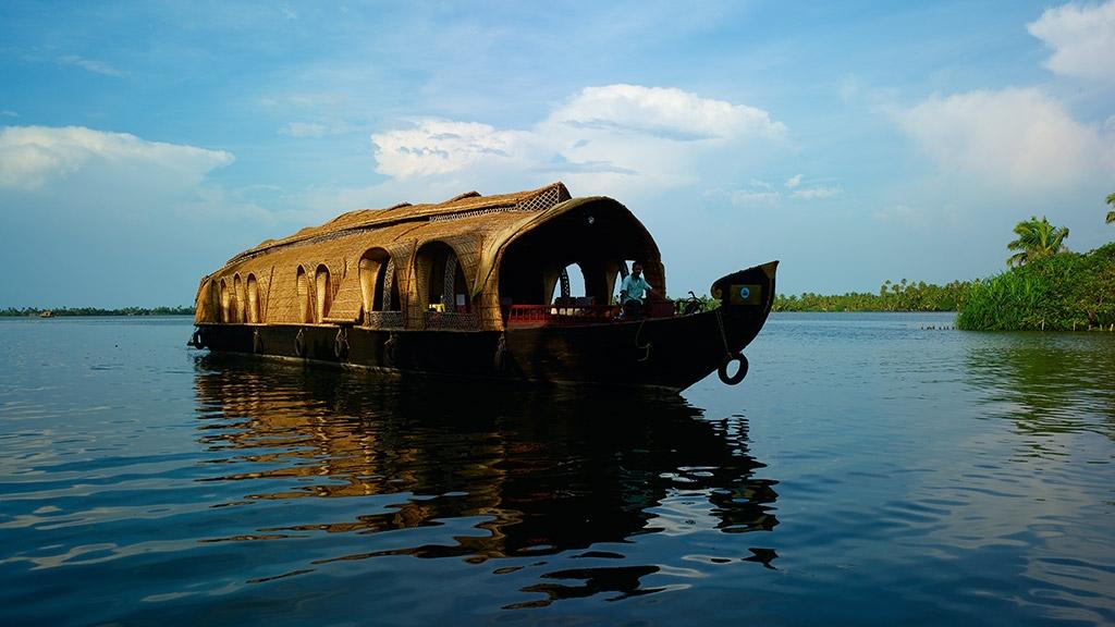 Kerala Tourism receives ‘Best Destination for Families’ award