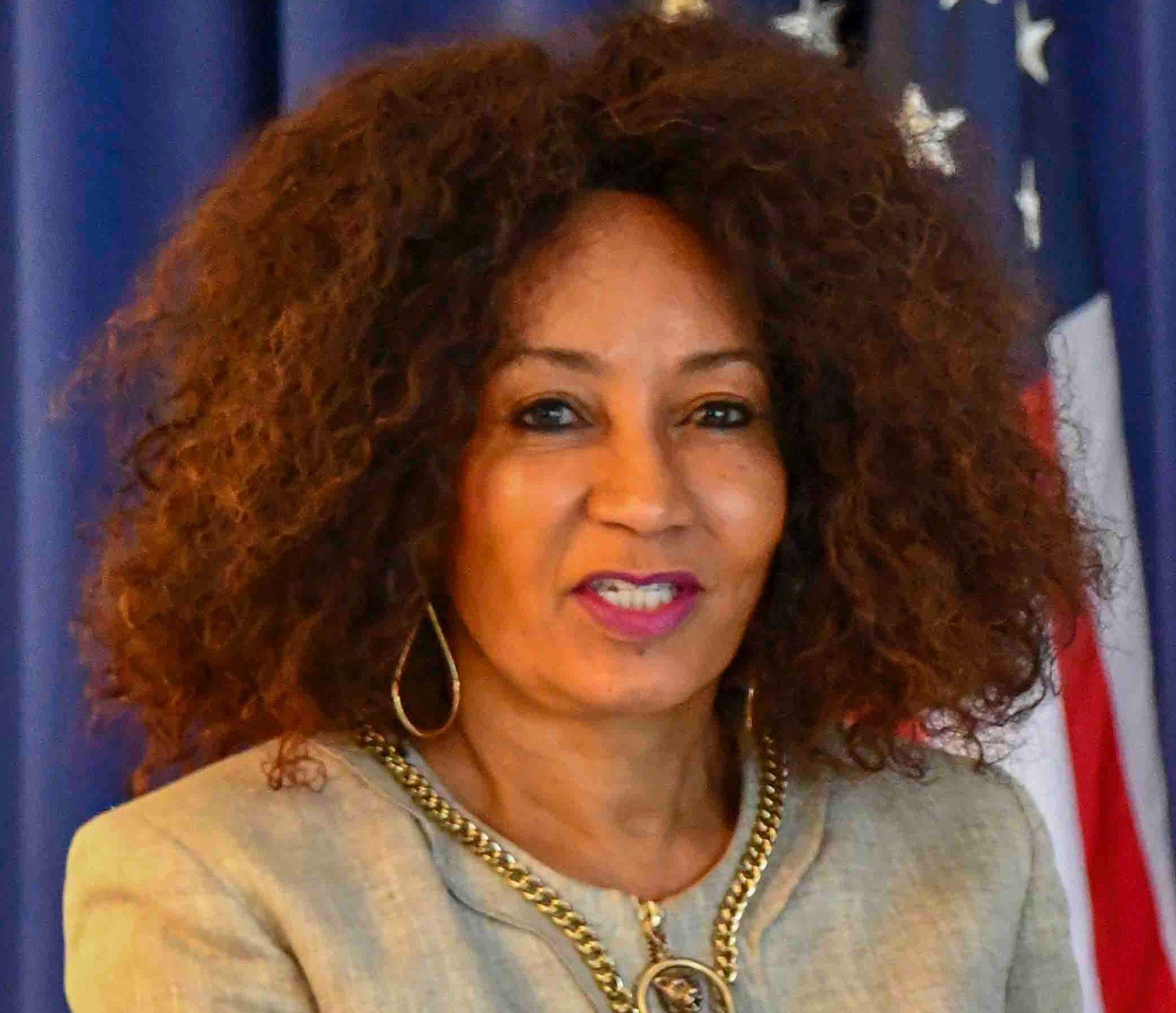 Lindiwe Sisulu takes charge as South African Tourism Minister
