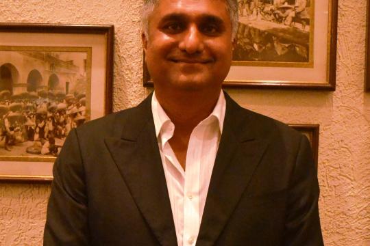 Vadodara abolishes health license for hotels