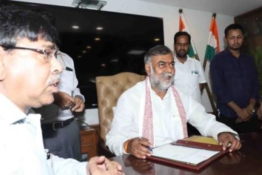 Prahlad Singh Patel assumes charge as the MoS (I/C) for Tourism