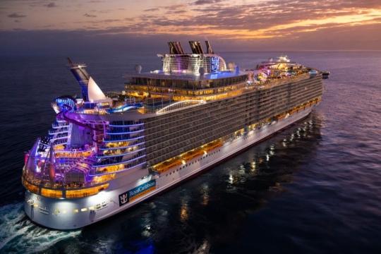 Royal Caribbean Cruises suspends sailing till May 12