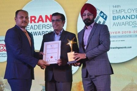 Travel Designer bags ‘Dream Employer of the Year 2019’ Award