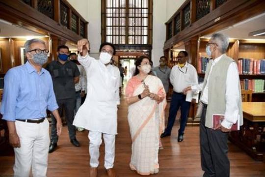 G. Kishan Reddy Visits the National Archives of India