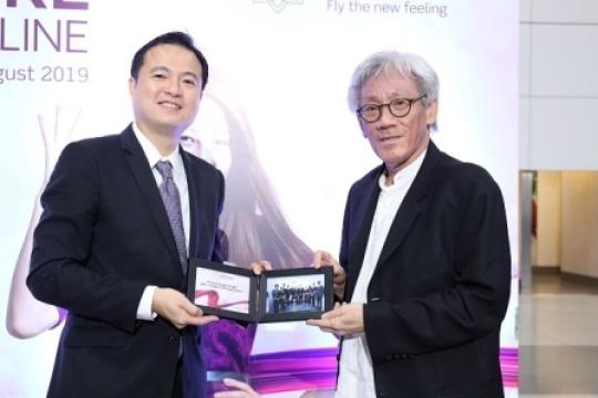 Vistara Goes International with Singapore