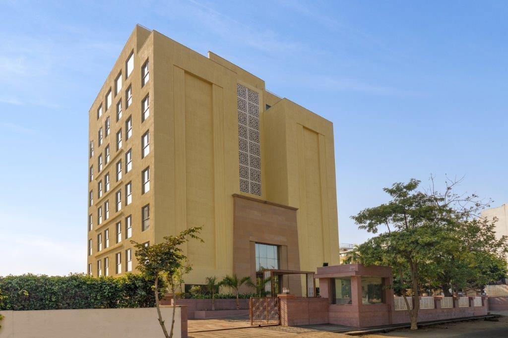 Leisure Hotels Reopens ‘The Hideaway’, Greater Noida