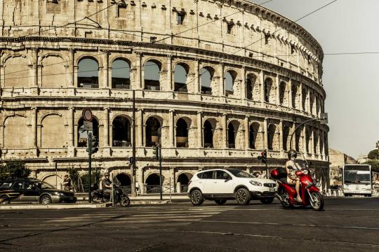 Le Meridien partners with India Art Fair