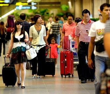 E-Tourist Visa witnesses 266 % growth in April 2016
