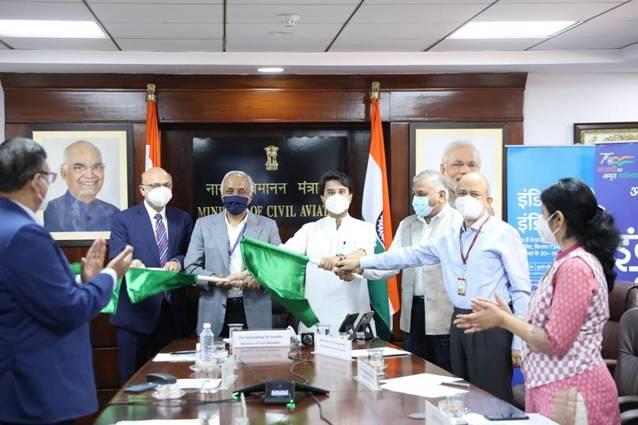 Aviation Minister inaugurates first direct Gwalior – Indore flight