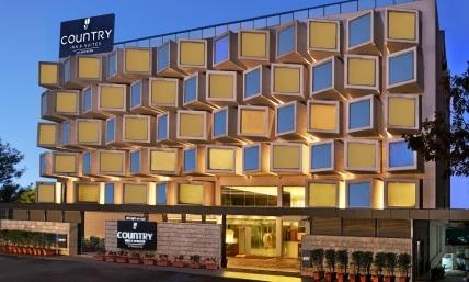 Country Inns & Suites By Carlson changes to Country Inn & Suites by Radisson