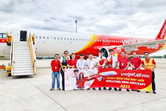 Vietjet Adds 102nd Aircraft – A321neo ACF 240 To Its Fleet