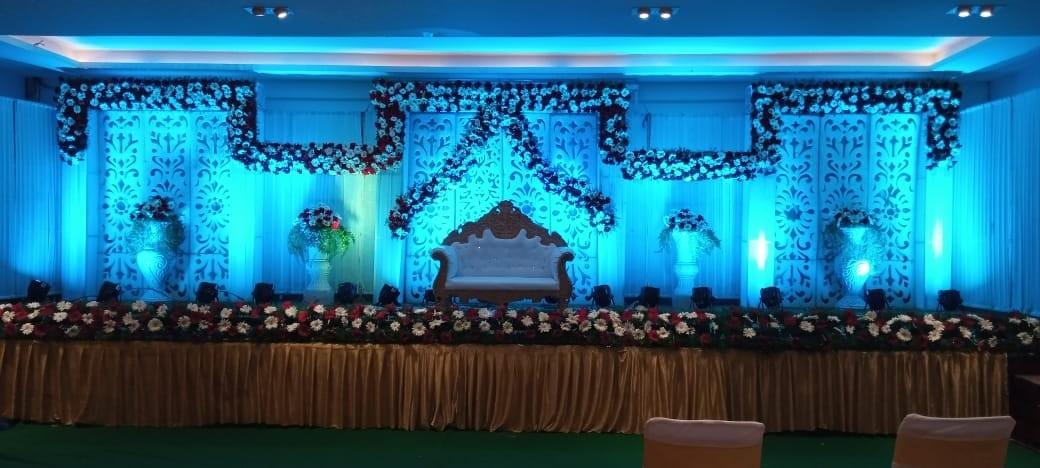 Lords promotes destination weddings