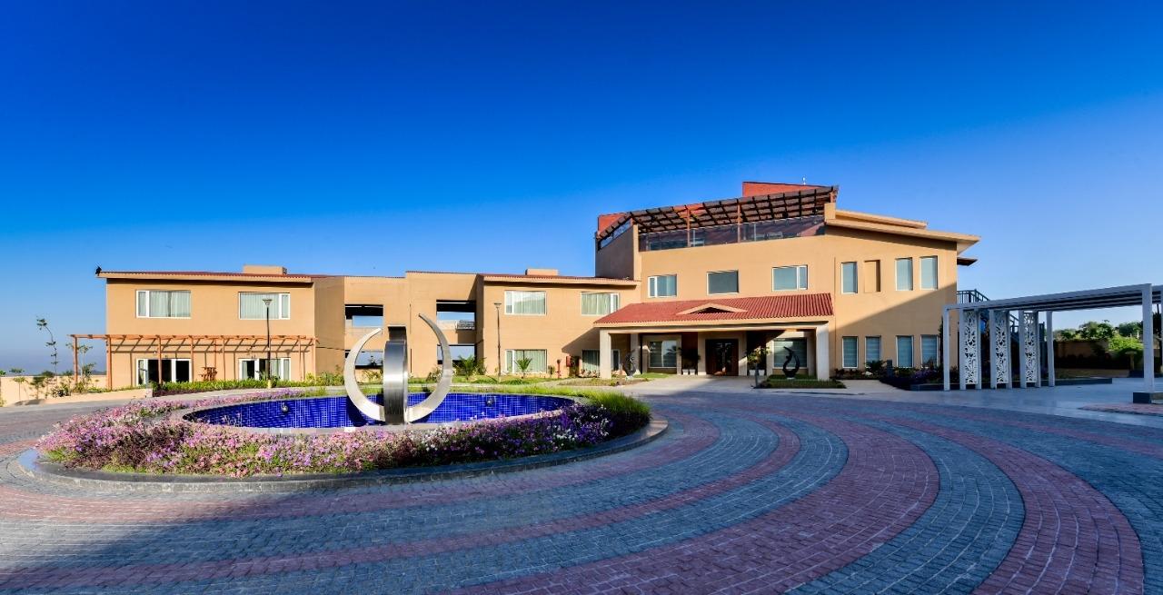 Lords signs hotel in Jammu
