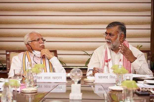 Patel Meets Haryana CM to Discuss Tourism Related Projects