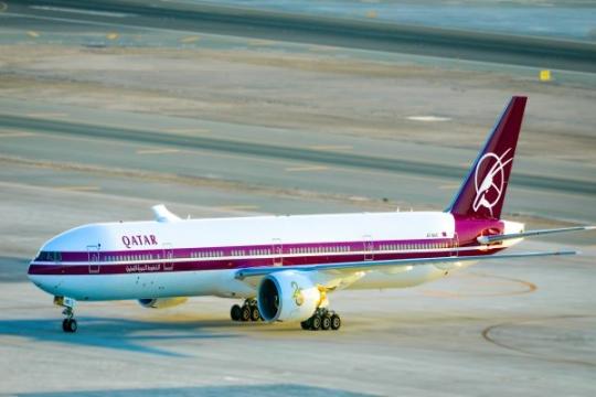Qatar Airways Unveils a Retro Livery Aircraft to Celebrate Silver Jubilee