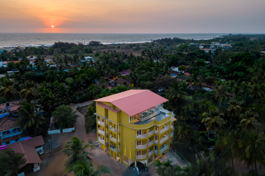 Leisure Hotels Group Opens Doors For Its New Bedzzz Xclusiv in Morjim, Goa