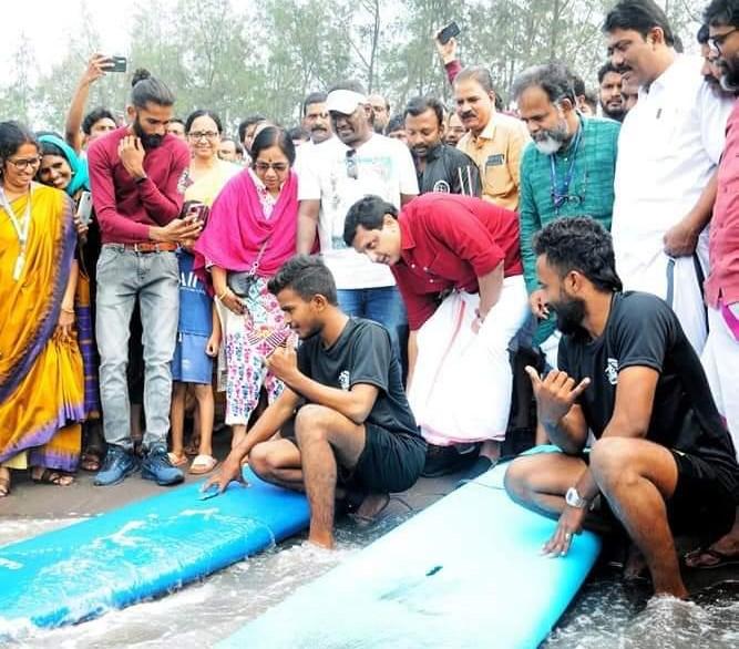 Kerala Launches Surfing School at Beypore