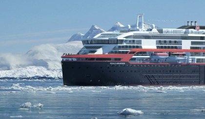 Hurtigruten celebrates 125 years of exploration; bans plastic