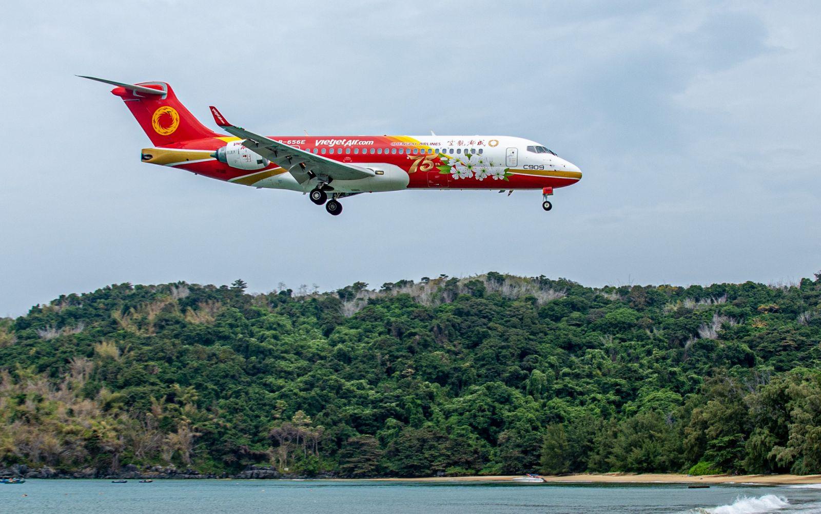 Vietjet launches 2 flights to Con Dao Island
