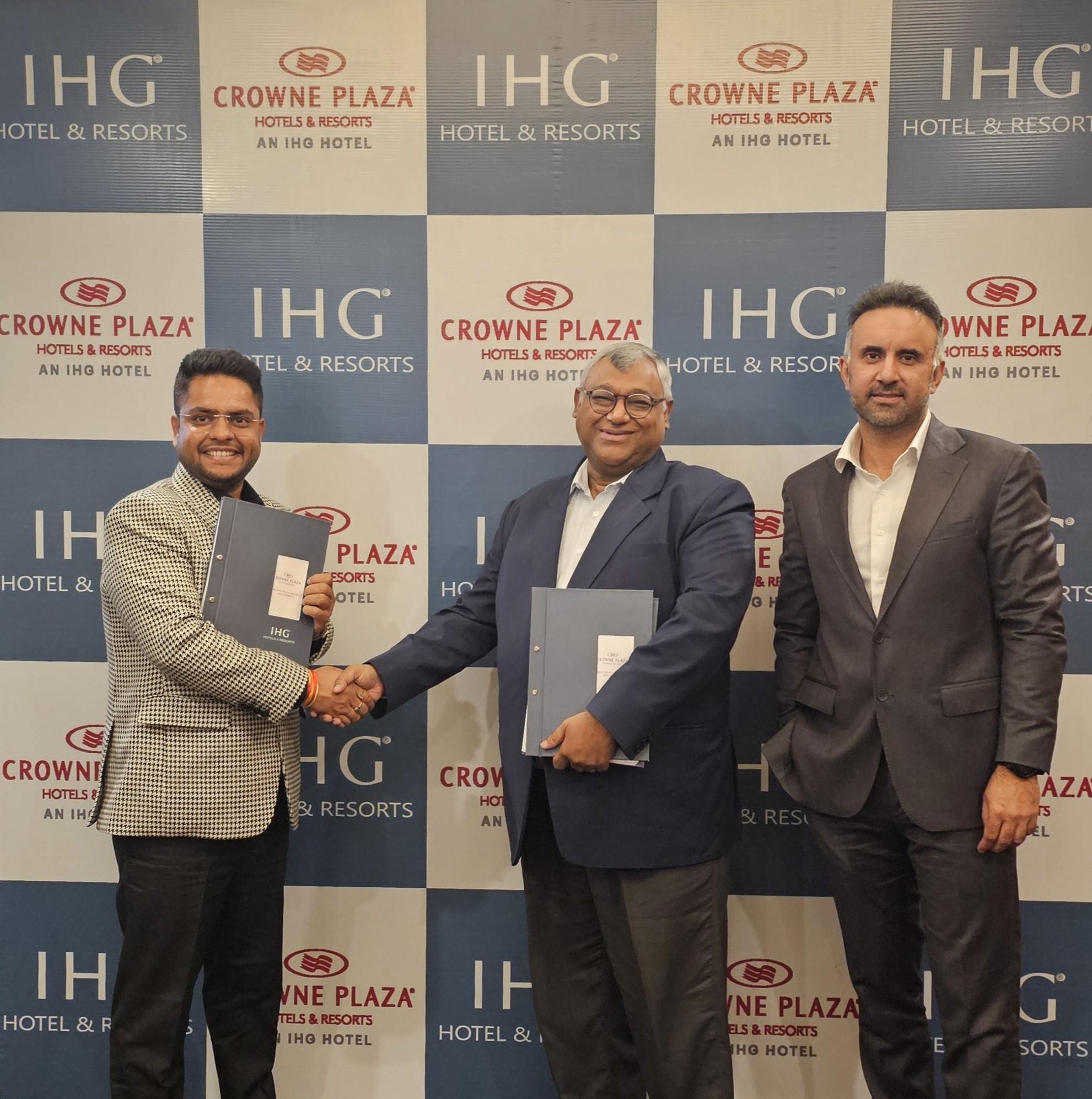 IHG & Girija Land Ventures Pvt Ltd join hands to develop Crowne Plaza Resort Jim Corbett