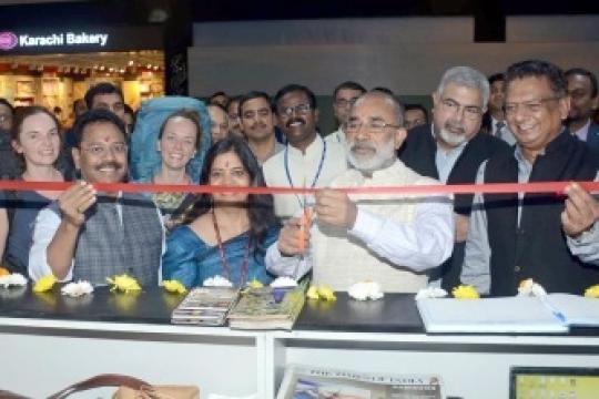 Alphons inaugurates Tourist Facilitation Counter Delhi airport