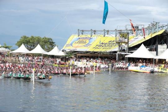 Tropical Titans Wins First Round of Nehru Trophy Boat Race