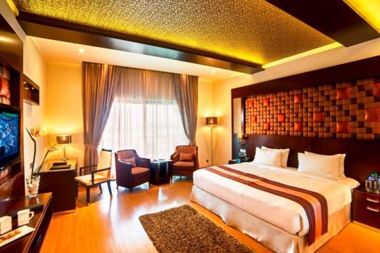 Clarks Exotica launches club membership on 10th anniversary