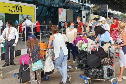 104 Russian Tourists Fly Back from Kerala