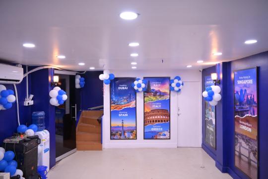 EaseMyTrip Opens Its First Franchise Store In Patna