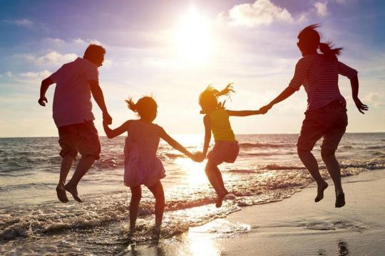 Festive Travel Trends Report: 64% Indian travellers booking 2 months ahead; eyeing visa-free destinations