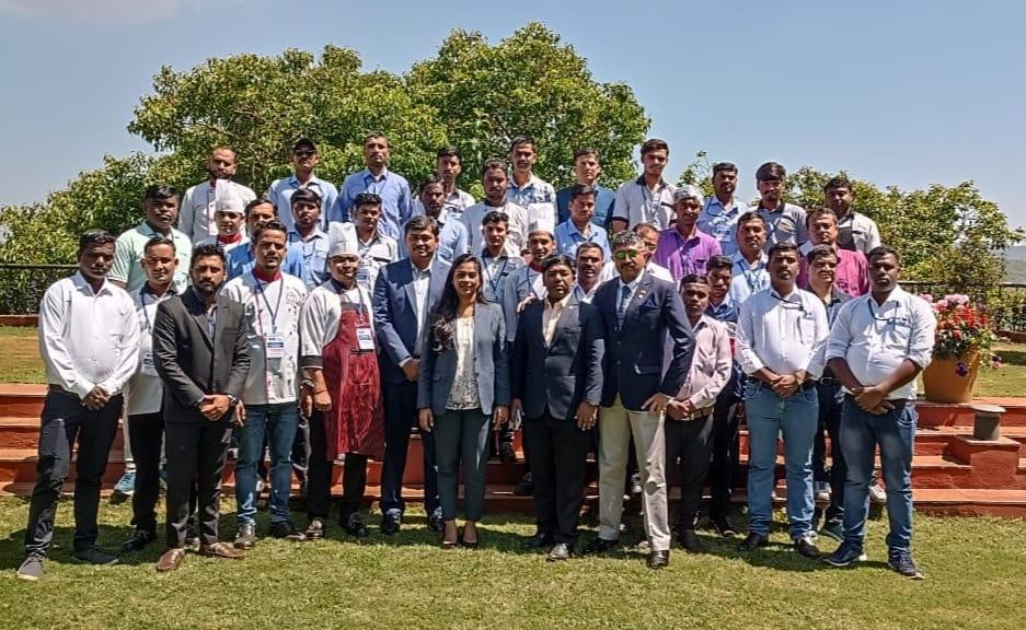 HRAWI Conducts FoSTac Programme With FSSAI In Mahabaleshwar