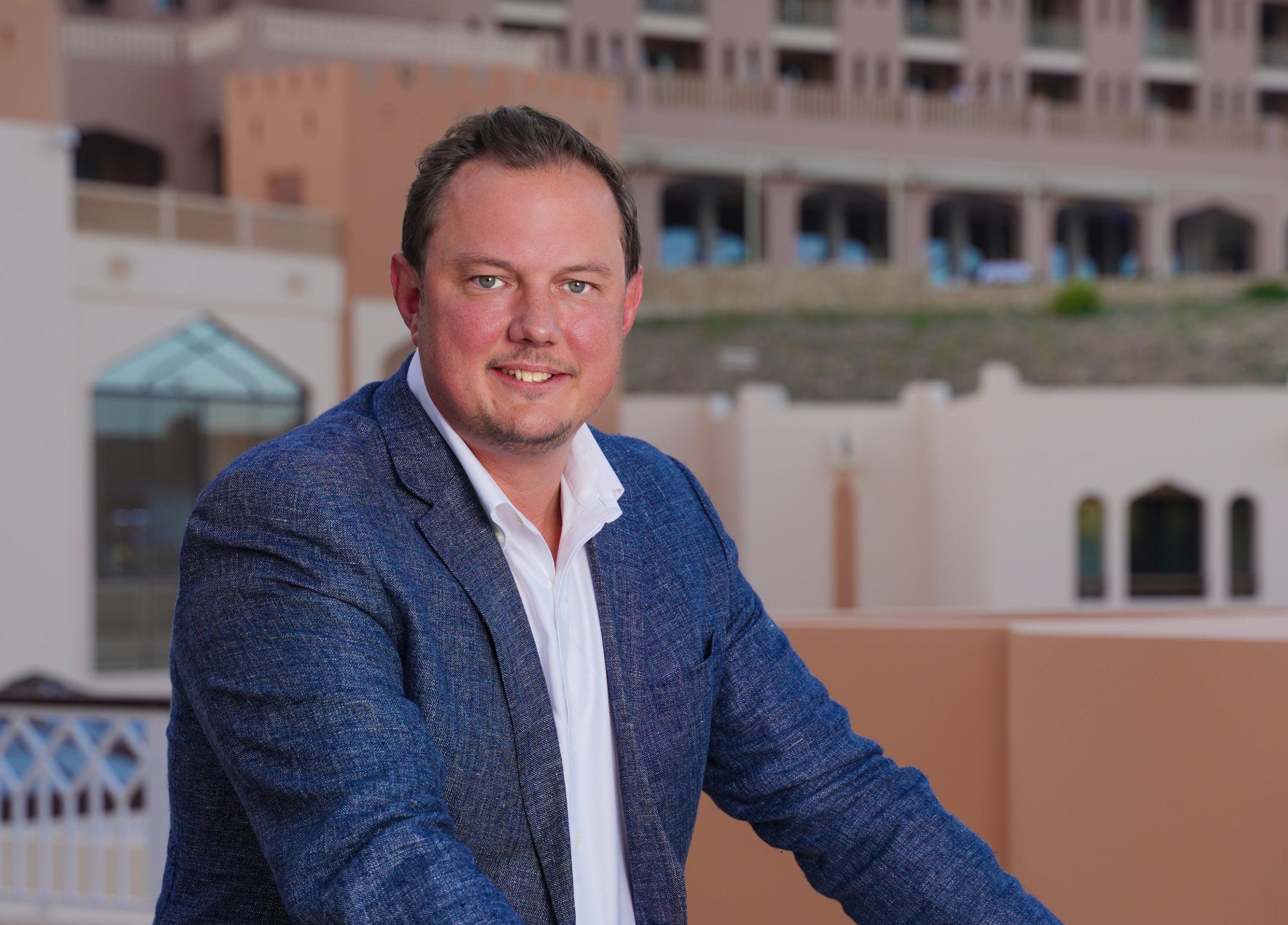 Shangri-La Muscat, Oman welcomes Joakim Velinder as Director of Sales & Marketing